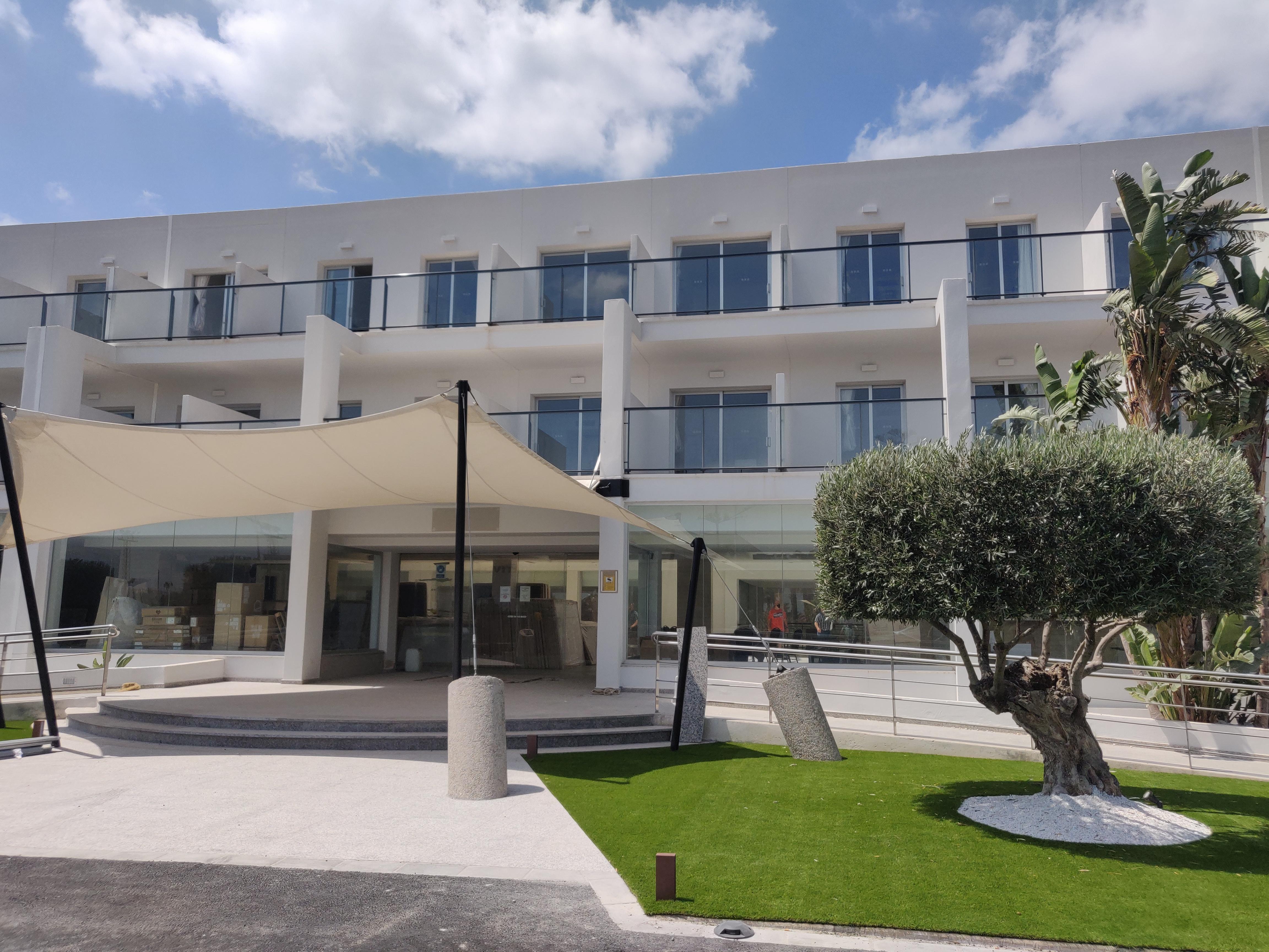 Cabogata Beach Hotel Ретамар Екстер'єр фото The new building of the University of Patras