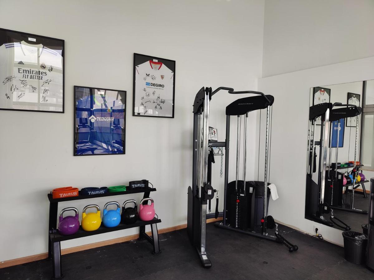 Cabogata Beach Hotel Ретамар Екстер'єр фото The gym at the club